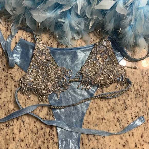 Diosa Blue Festival Outfit - Picture 4 of 4